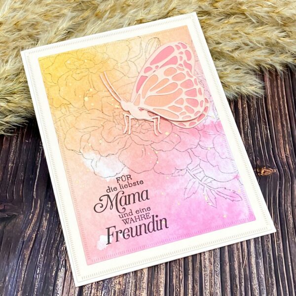 Karte Muttertag in Rosa mit Schmetterling