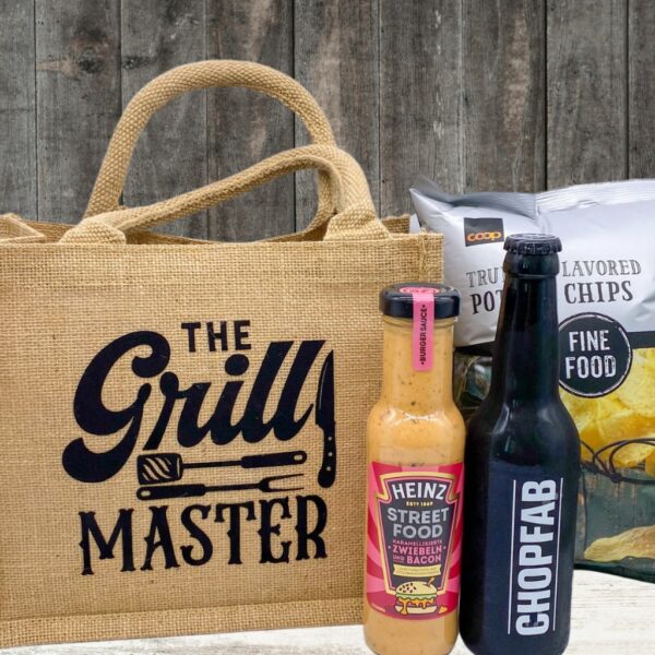 kleine beige Jutetasche mit schwarzem Spruch "Grill Master"